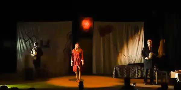 rastra-banam-ganika-play-review-sayan-dutta